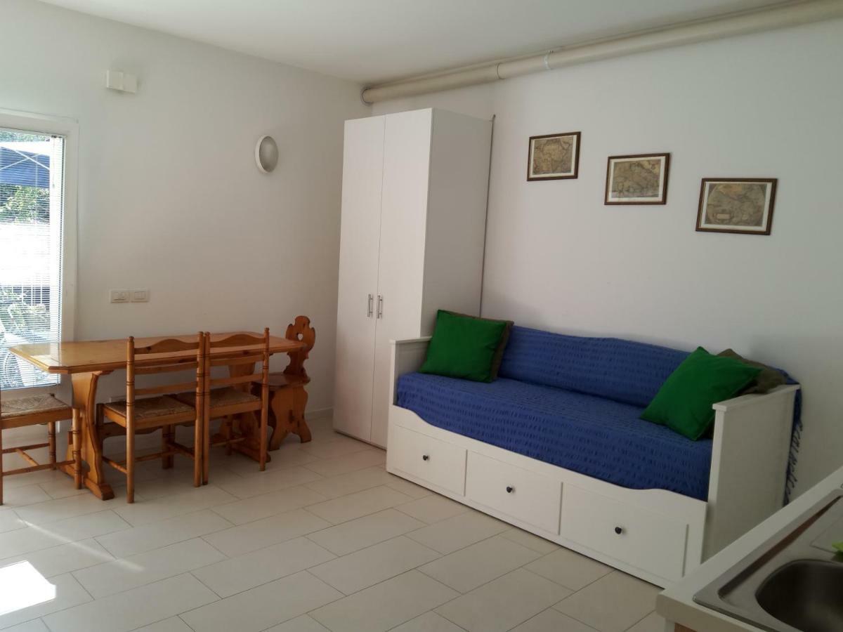 Villa Flora Градо Екстериор снимка